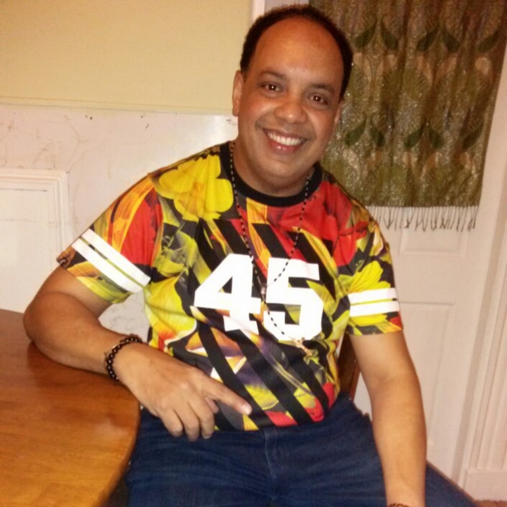 Meet your Posher, Roberto